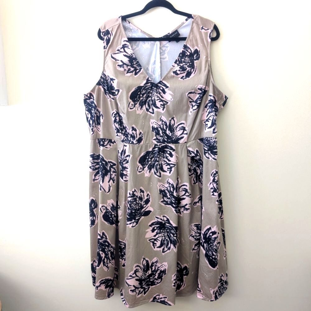 Lane Bryant Sleeveless Floral A-Line Dress Taupe Pink Black Size 24